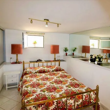 Don Quijote Studio Villa