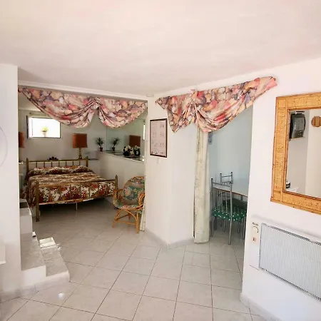 Don Quijote Studio Villa *
